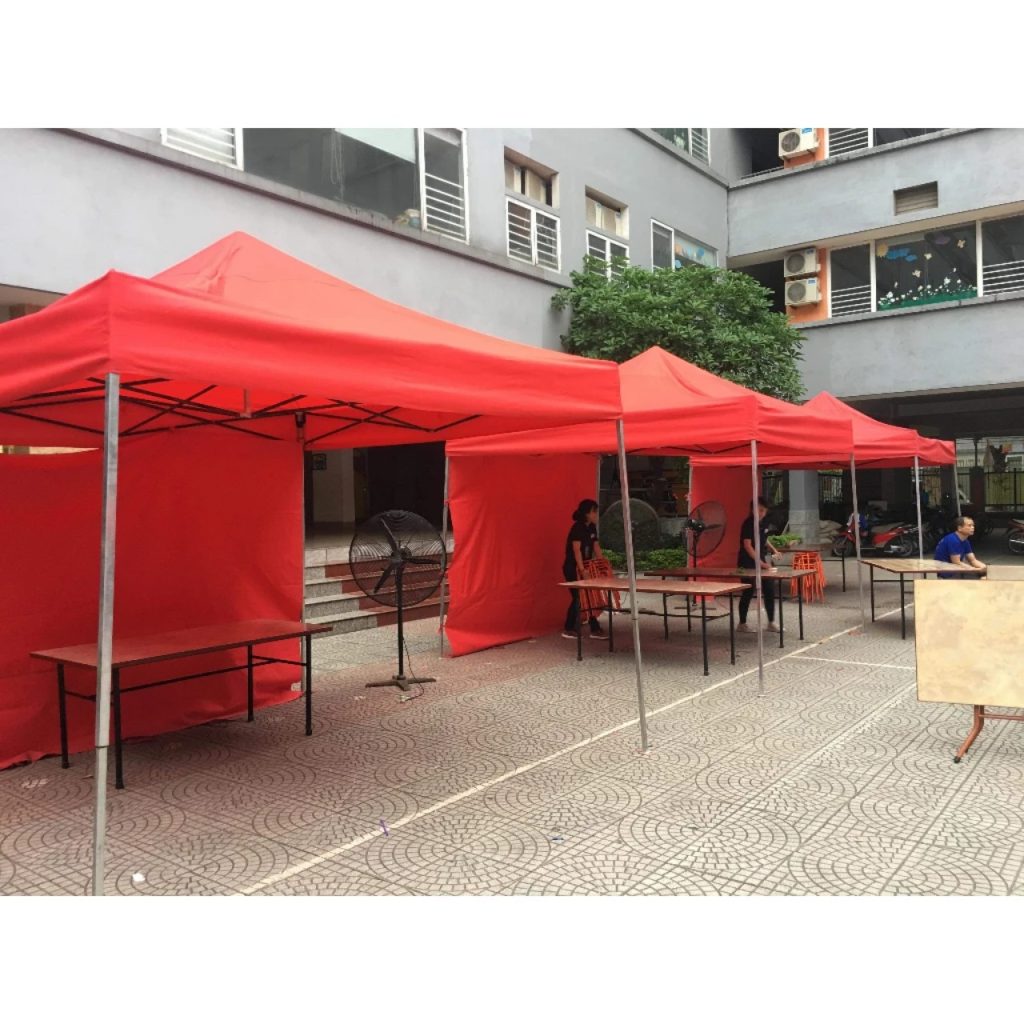 bạt che nắng mưa