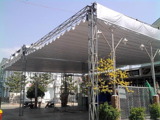 thi công mái hiên di động