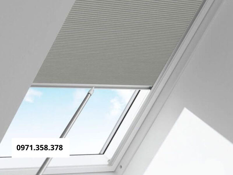 Bạt Che Nắng Giếng Trời 