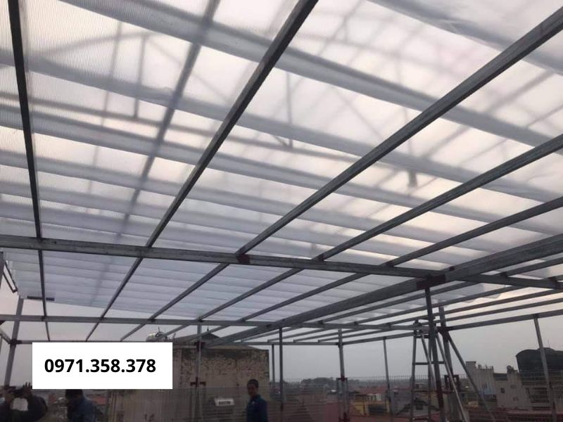 bạt nhựa trong suốt 