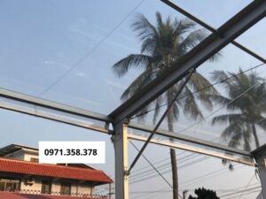 bạt nhựa trong suốt