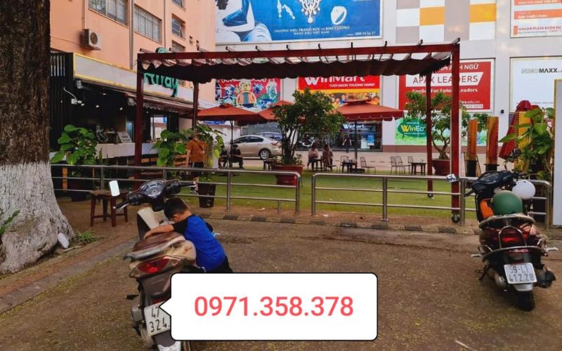 bạt quay mái hiên